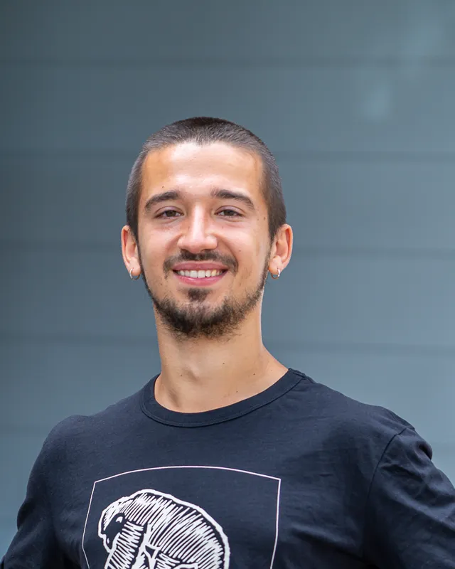 Bernhard Pauli in a RAW Movement shirt
